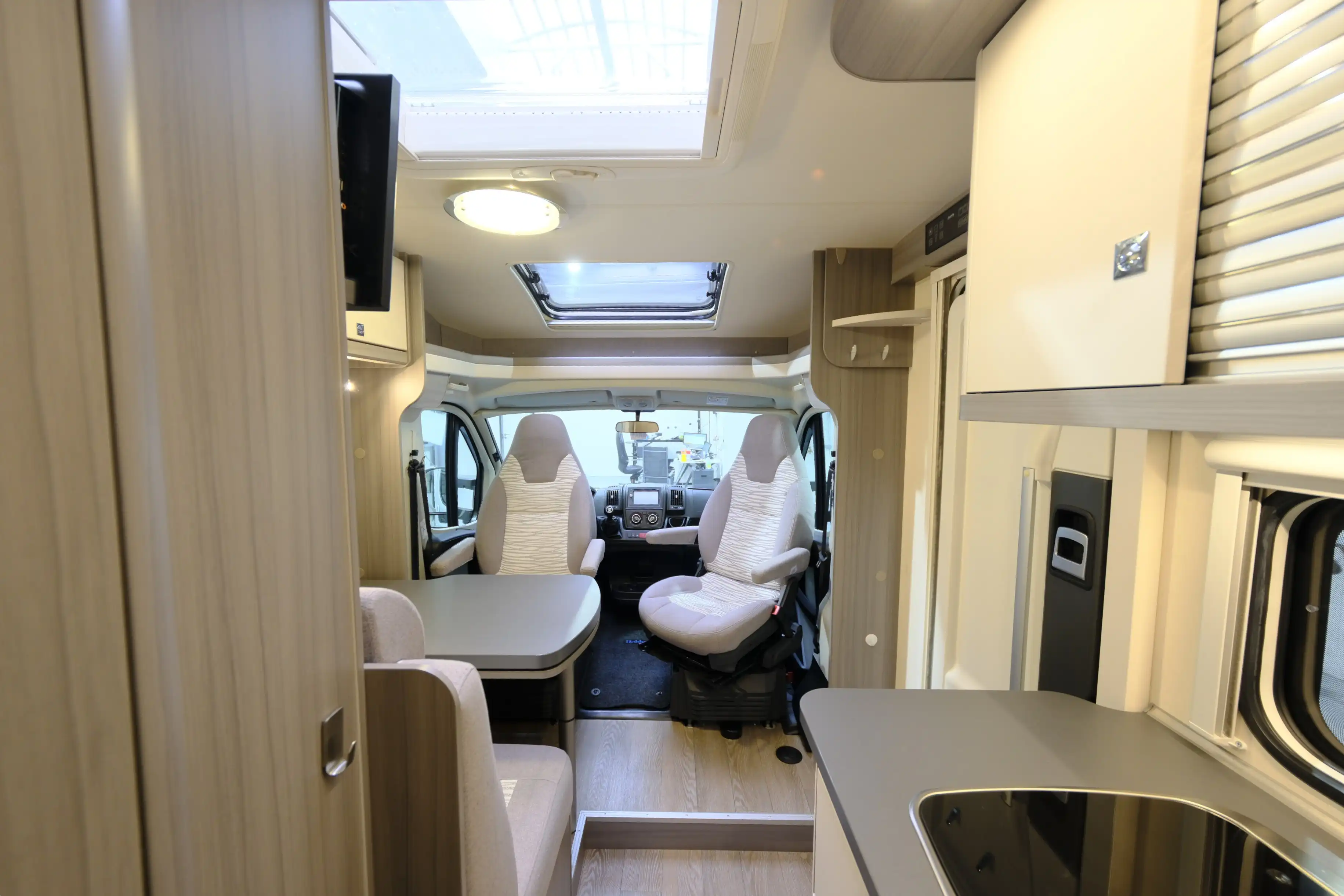 HOBBY Optima Ontour Edition V 65 GE - Ansicht 8